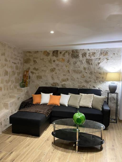Loft En Plein Coeur Du Village แซงต์-ปอล-เดอ-วองส์ ภายนอก รูปภาพ